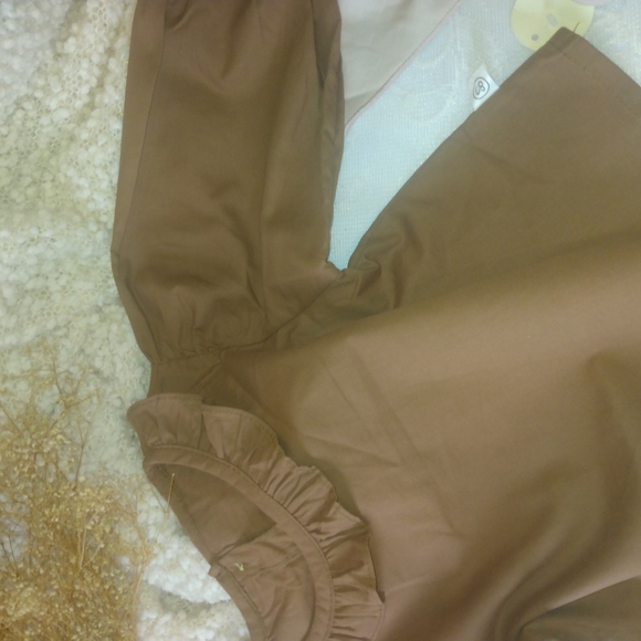 Brown Ruffled Kids Top - Picture 3 of 4